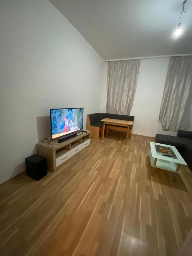 Wien1150 Nice Apartment 1 0*, ウィーン